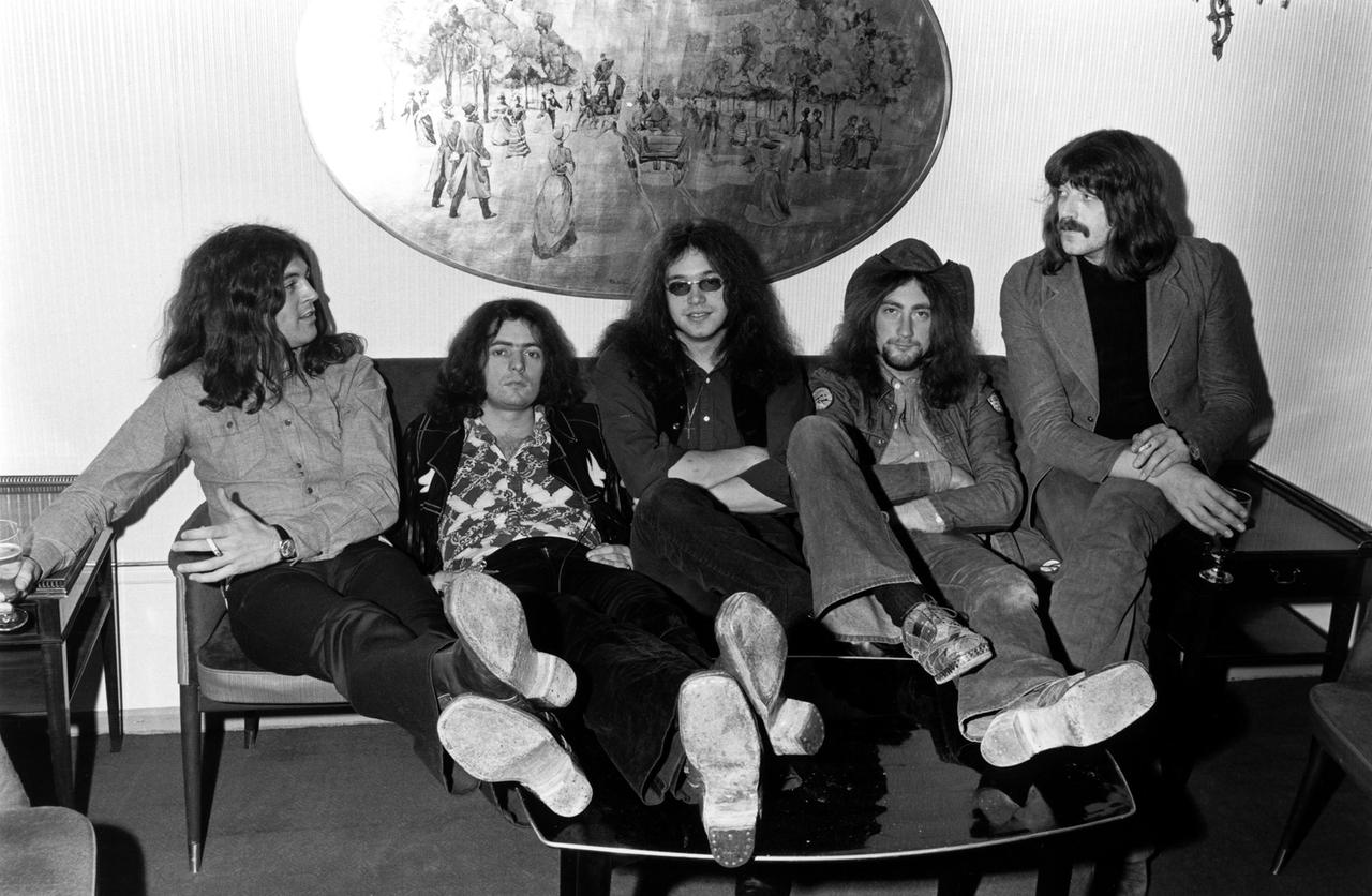 Deep Purple im März 1972 in einem Hotel in Kopenhagen. Deep Purple im März 1972 in einem Hotel in Kopenhagen.