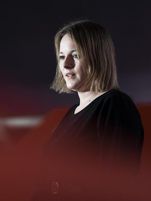 Jessica Rosenthal, Mitglied des Bundestages und Vorsitzende der Jusos, beim SPD-Bundesparteitag