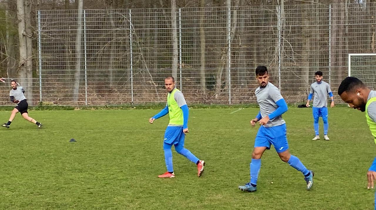 Fußballer auf dem Platz Fußballer auf dem Platz