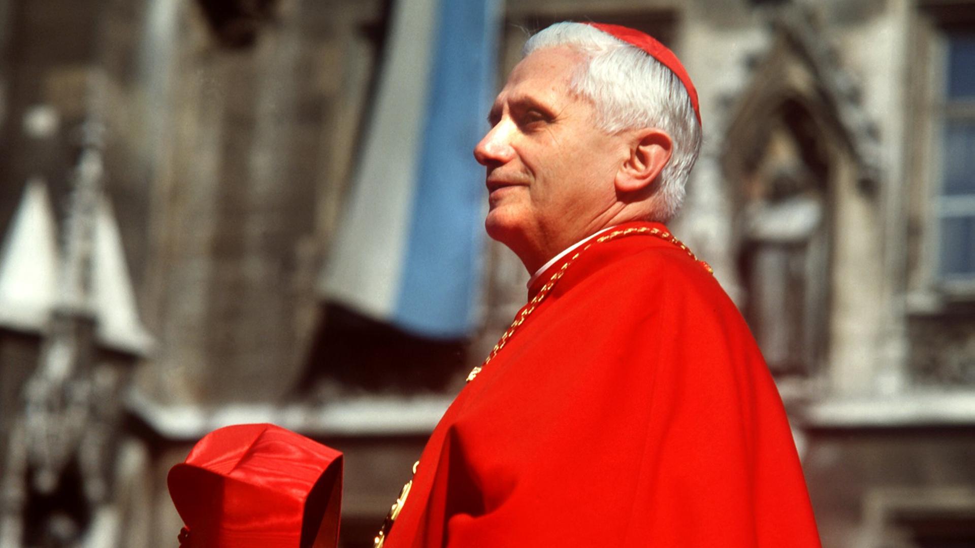 Joseph Kardinal Ratzinger 1982 in München Joseph Kardinal Ratzinger 1982 in München
