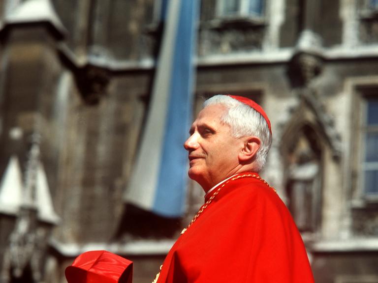 Joseph Kardinal Ratzinger 1982 in München