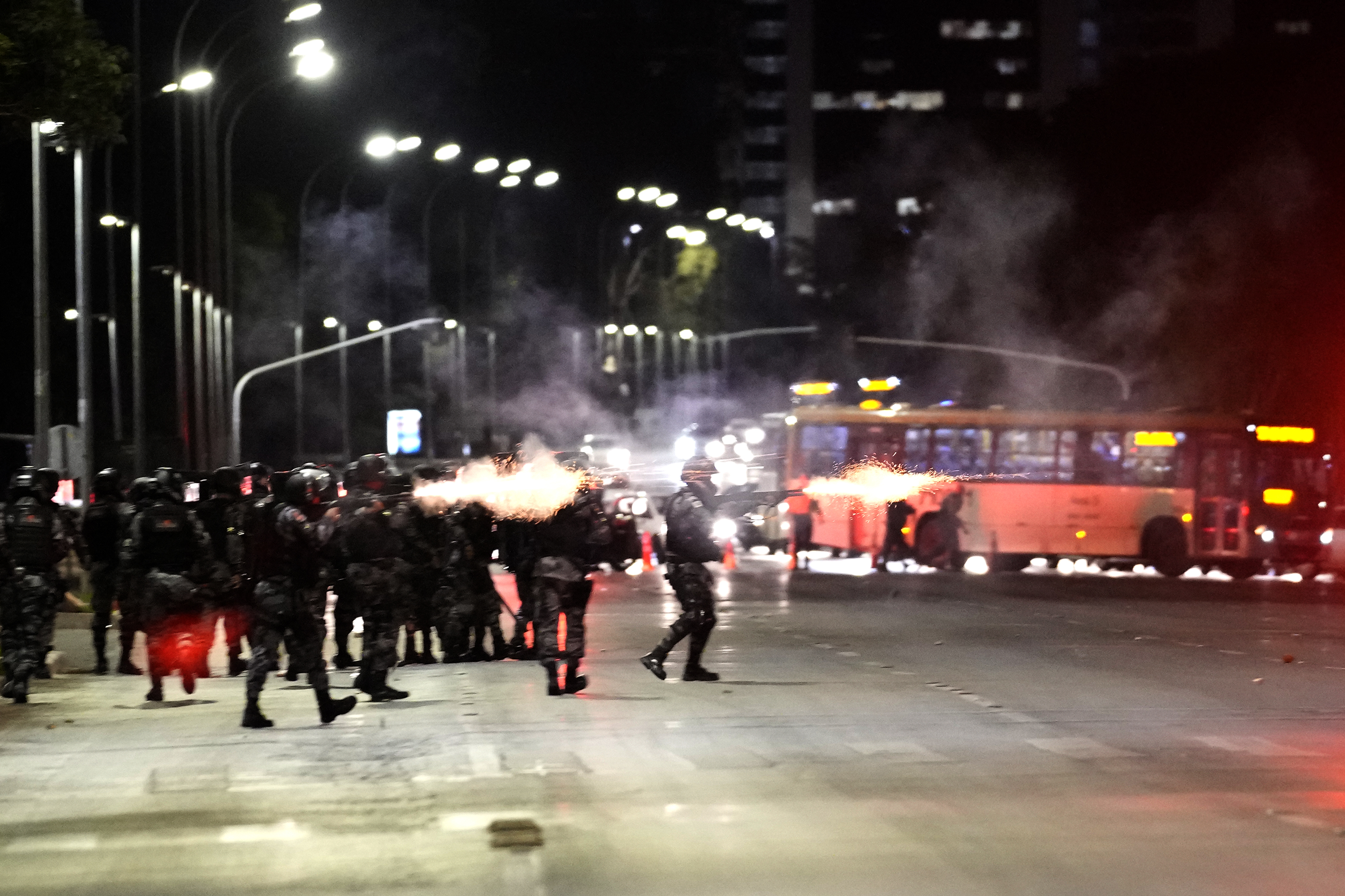 Brazil – President Lula accuses his predecessor Bolsonaro of inciting violent protests