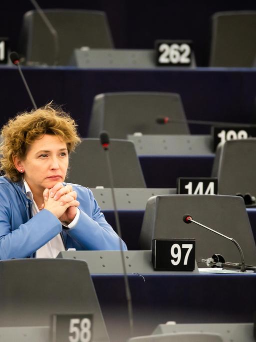 Nicola Beer (FDP), EU-Parlamentsvize, während einer Plenarsitzung des Europäisches Parlaments