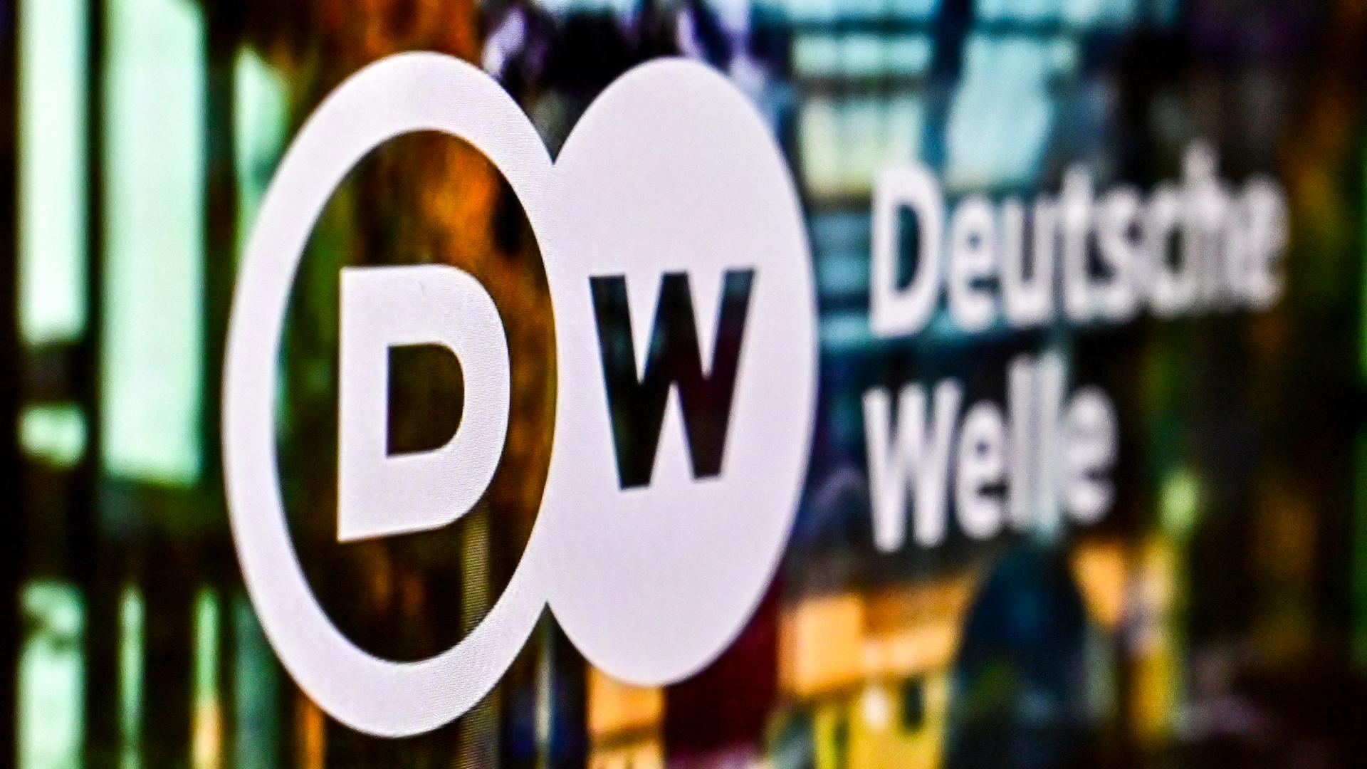 Der Auslandssender Deutsche Welle musste am 3. Februar 2022 sein Moskauer Büro schließen und erhielt Sendeverbot Der Auslandssender Deutsche Welle musste am 3. Februar 2022 sein Moskauer Büro schließen und erhielt Sendeverbot