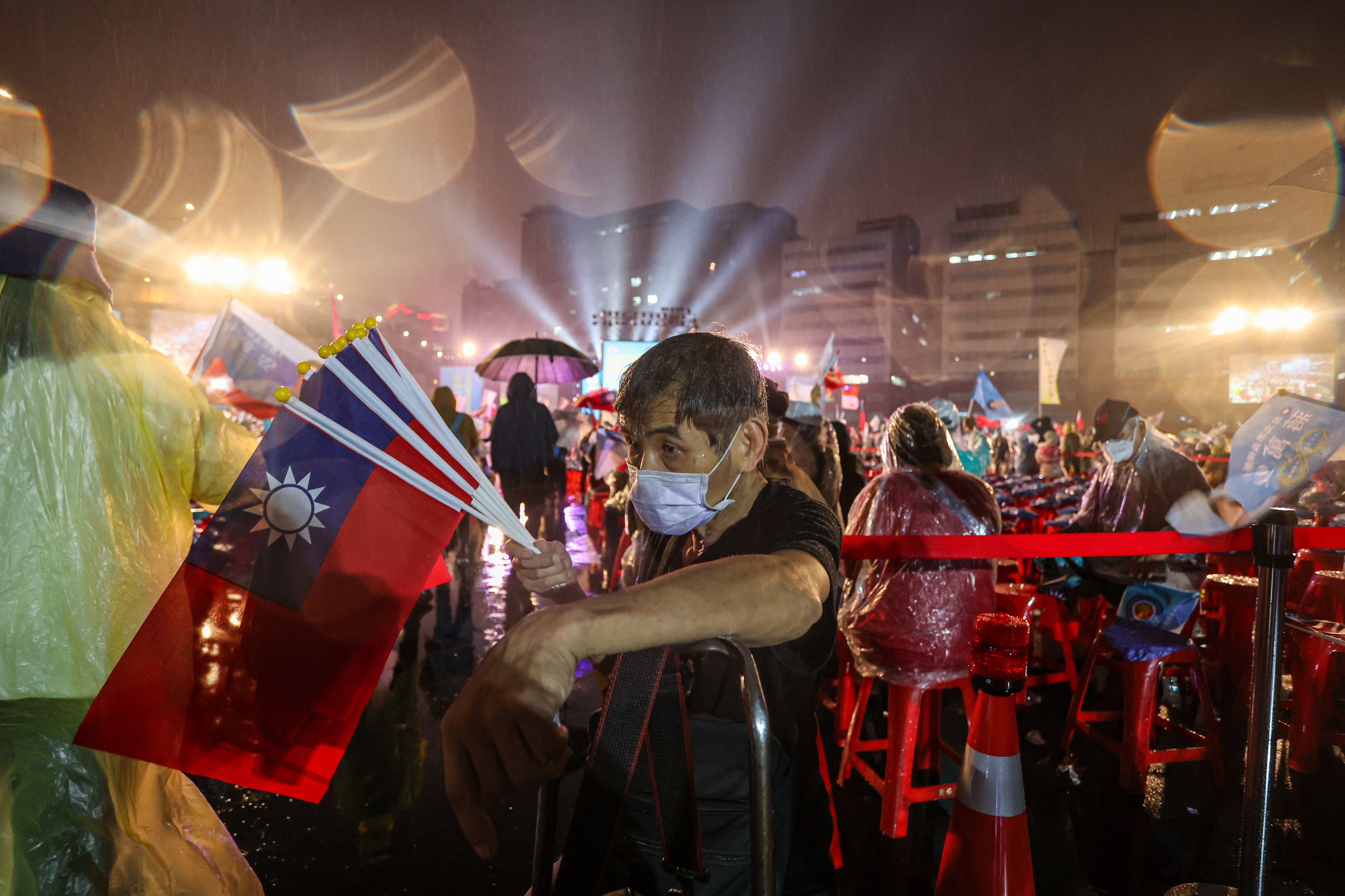 台湾と中国の対立 – ワールドカップの陰で侵略？