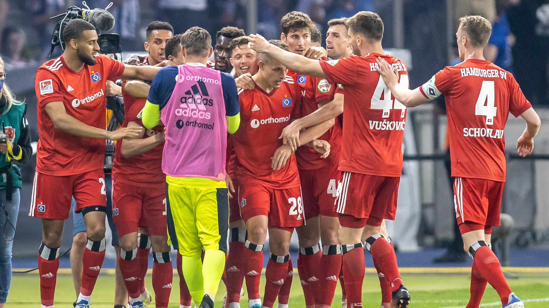 Fußball - Hamburger SV gewinnt Relegations-Hinspiel gegen Hertha BSC