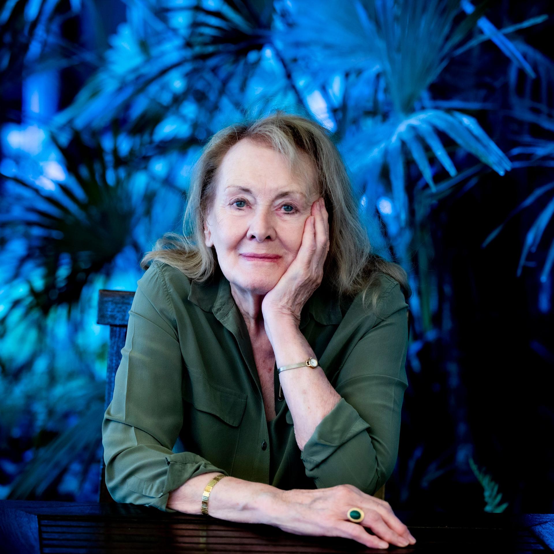 Französische Autorin – Annie Ernaux erhält den Literaturnobelpreis