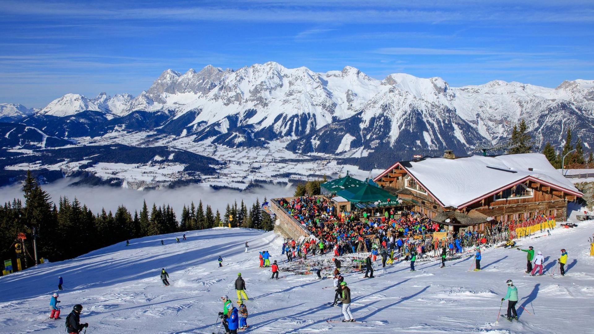 Energiekrise - Schweiz und Österreich entwerfen Sparpläne für Wintersportgebiete