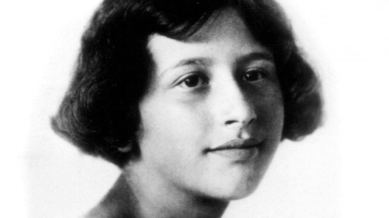 Die französische Philosophin Simone Weil (1909-1943) in jungen Jahren. Die französische Philosophin Simone Weil (1909-1943) in jungen Jahren.