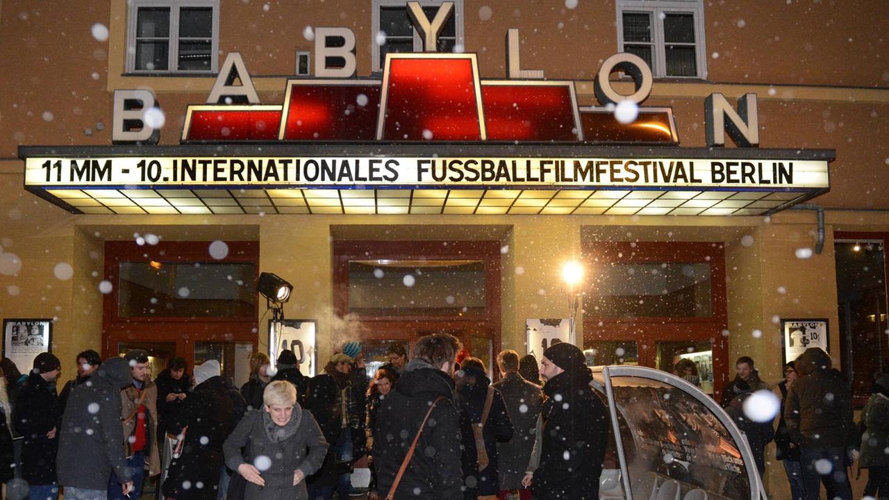 Eine feste Institution: das Fußballfilmfestival im Berliner Babylon. Eine feste Institution: das Fußballfilmfestival im Berliner Babylon.