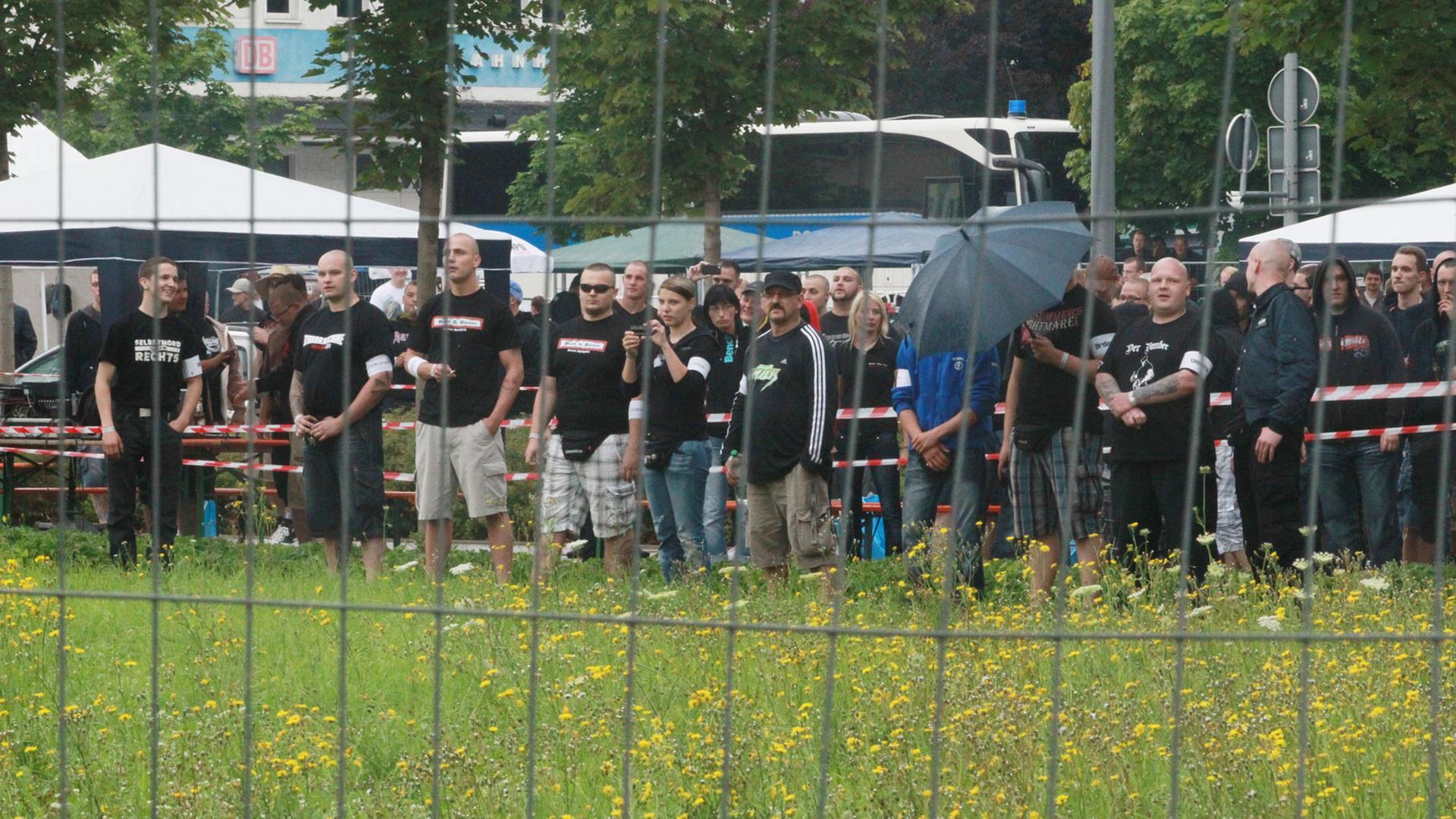 Leider liegt für dieses Bild keine Bildbeschreibung vor Leider liegt für dieses Bild keine Bildbeschreibung vor