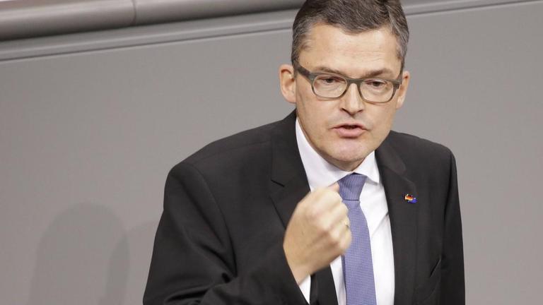 Roderich Kiesewetter (CDU) Roderich Kiesewetter (CDU)