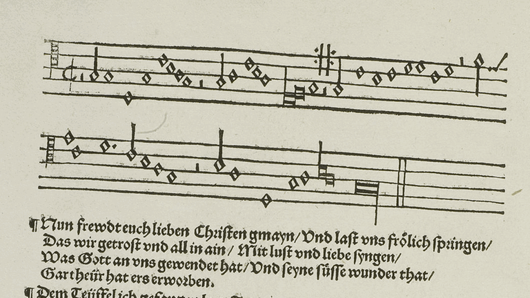 Das Flugblatt mit dem Lied "Nun freut Euch lieben Christen g'mein" von Martin Luther aus dem Jahr 1524 gehört zu den 14 Luther-Schriften, die am 9. Oktober 2015 von der UNESCO in das Weltregister des Dokumentenerbes aufgenommen wurden. Das Flugblatt mit dem Lied "Nun freut Euch lieben Christen g'mein" von Martin Luther aus dem Jahr 1524 gehört zu den 14 Luther-Schriften, die am 9. Oktober 2015 von der UNESCO in das Weltregister des Dokumentenerbes aufgenommen wurden.