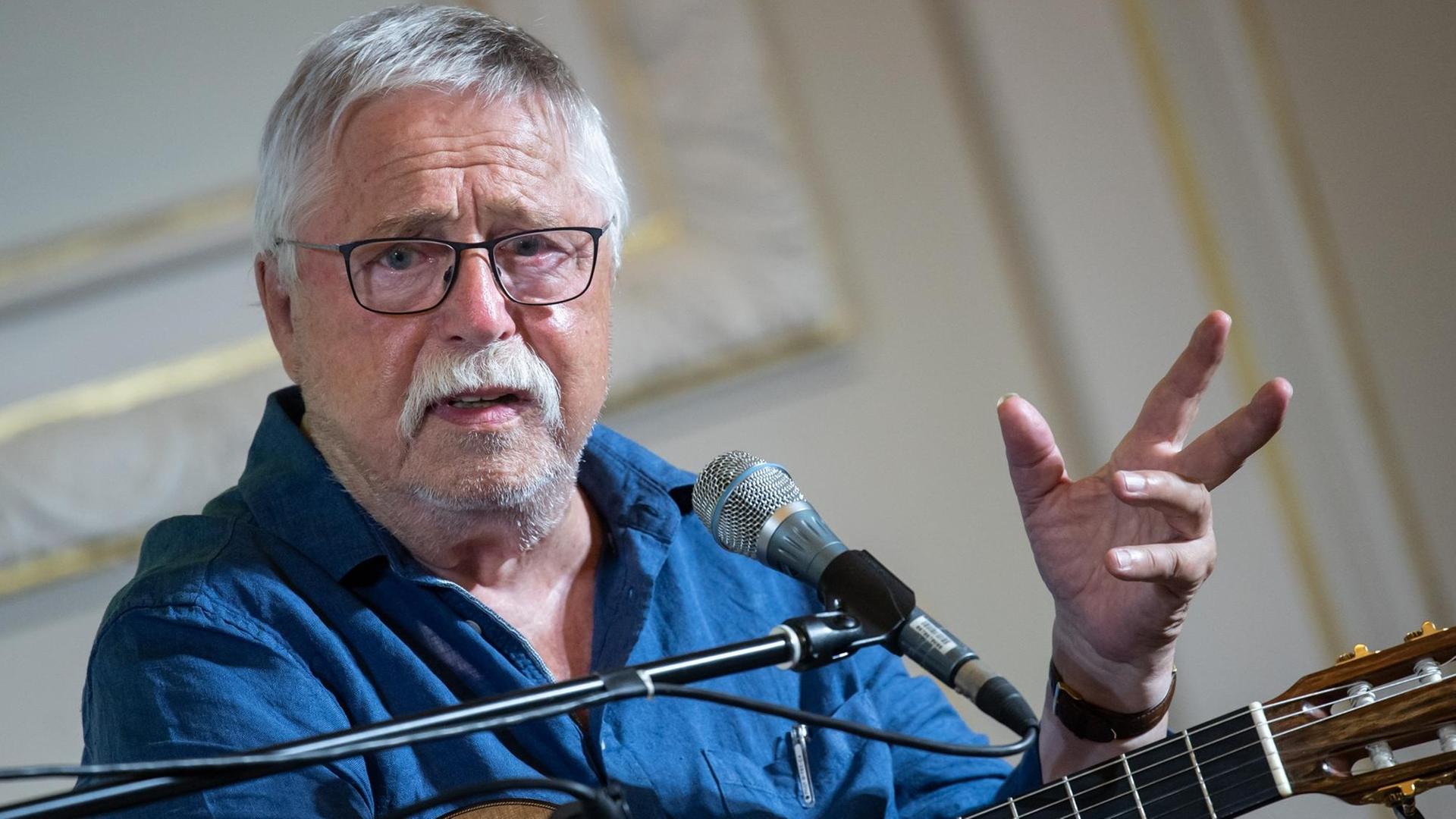 Der Liedermacher Wolf Biermann. Der Liedermacher Wolf Biermann.