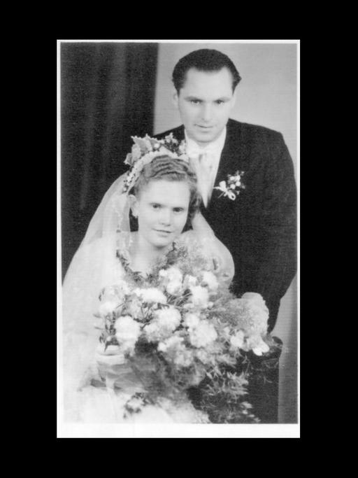 Heinz und Brigitte Baumbach. Hochzeitsfoto, August 1950