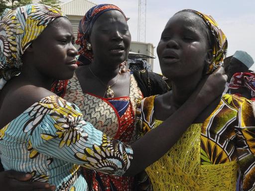 Wiedersehen eines "Chibok-Mädchens" mit seinen Angehörigen