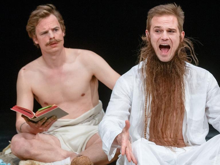 Szene aus "Imperium" am Thalia Theater