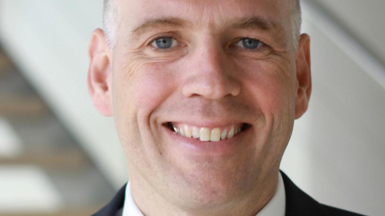 Christian Kersting, Inhaber des Lehrstuhls für Bürgerliches Recht sowie deutsches und internationales Unternehmens-, Wirtschafts- und Kartellrecht an der Heinrich-Heine-Universität Düsseldorf. Christian Kersting, Inhaber des Lehrstuhls für Bürgerliches Recht sowie deutsches und internationales Unternehmens-, Wirtschafts- und Kartellrecht an der Heinrich-Heine-Universität Düsseldorf.