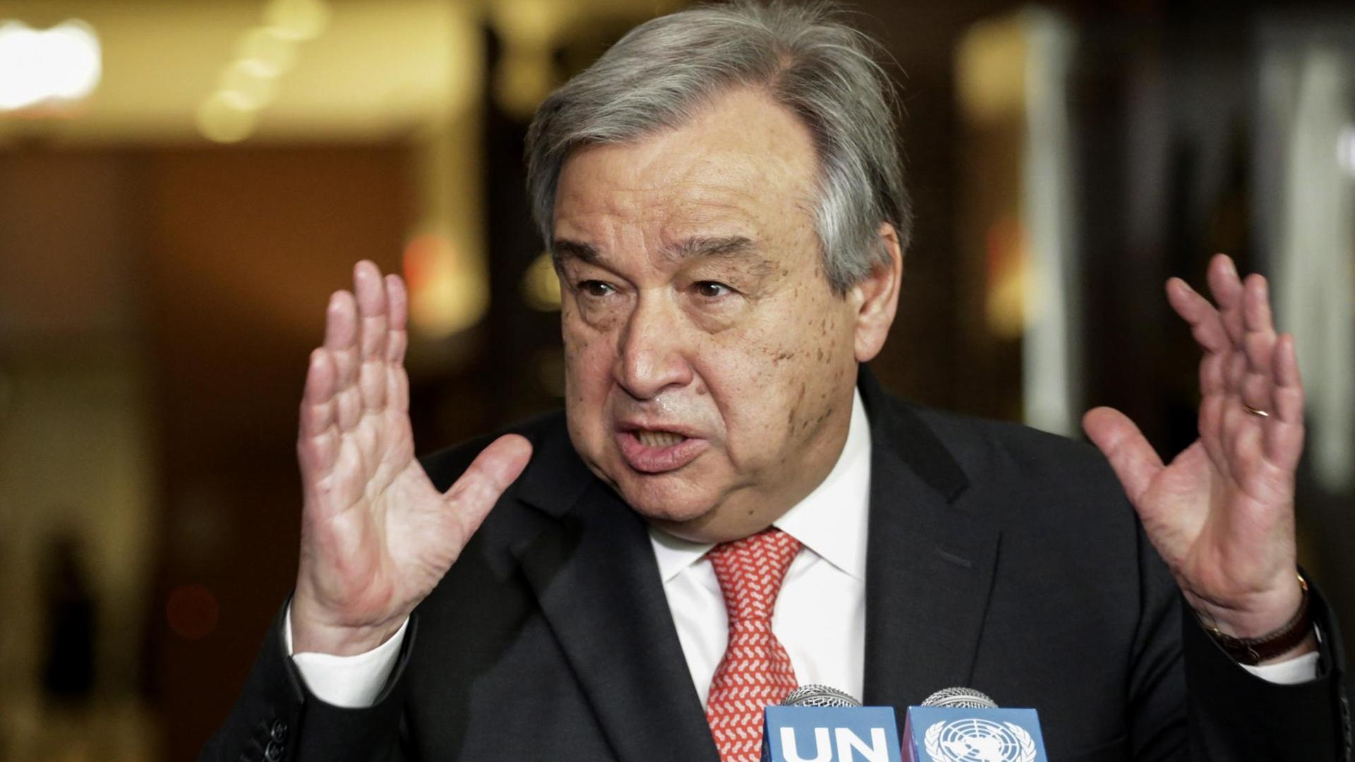 Antonio Guterres spricht während einer Pressekonferenz im April 2016. Antonio Guterres spricht während einer Pressekonferenz im April 2016.