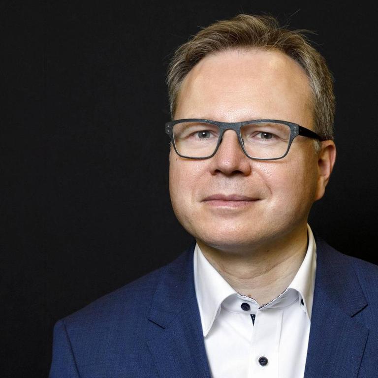 Portrait des Soziologen und Kulturwissenschaftlers Andreas Reckwitz.