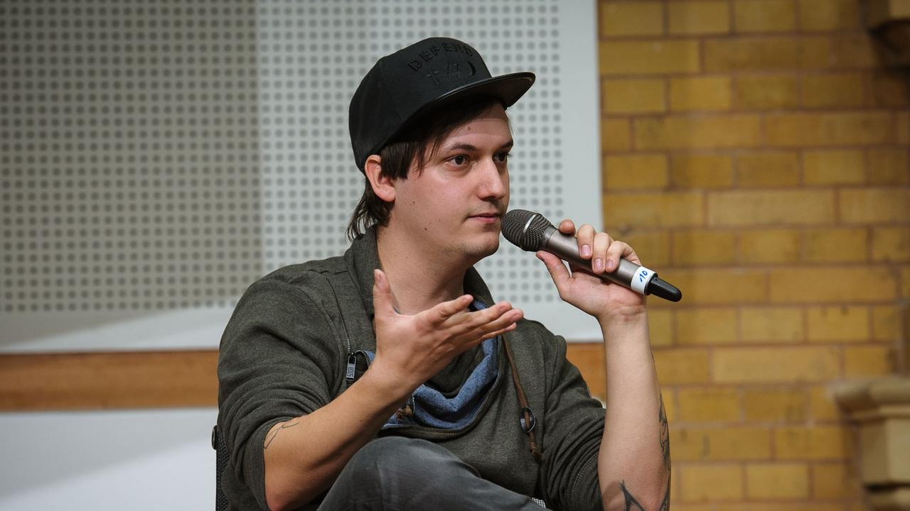 Florian Mundt alias LeFloid, Videoblogger und Betreiber des gleichnamigen YouTube-Kanals Florian Mundt alias LeFloid, Videoblogger und Betreiber des gleichnamigen YouTube-Kanals