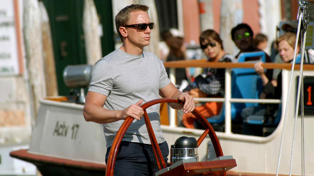 Der britische Schauspieler Daniel Craig bei Dreharbeiten des James-Bond-Films "Casino Royale" am 08.06.2006 in Venedig