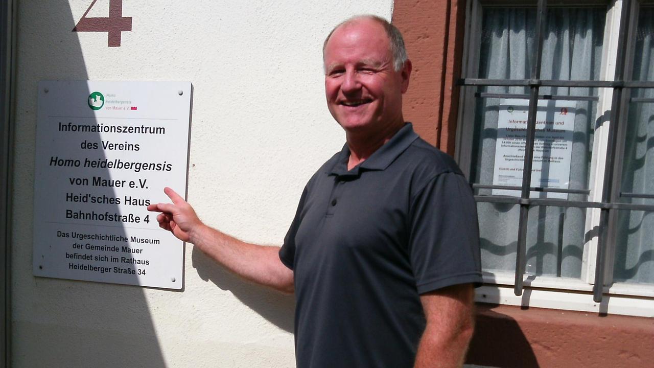 Volker Liebig vom Verein "Homo Heidelbergensis von Mauer e.V." leitet das Dokumentationszentrum. Volker Liebig vom Verein "Homo Heidelbergensis von Mauer e.V." leitet das Dokumentationszentrum.