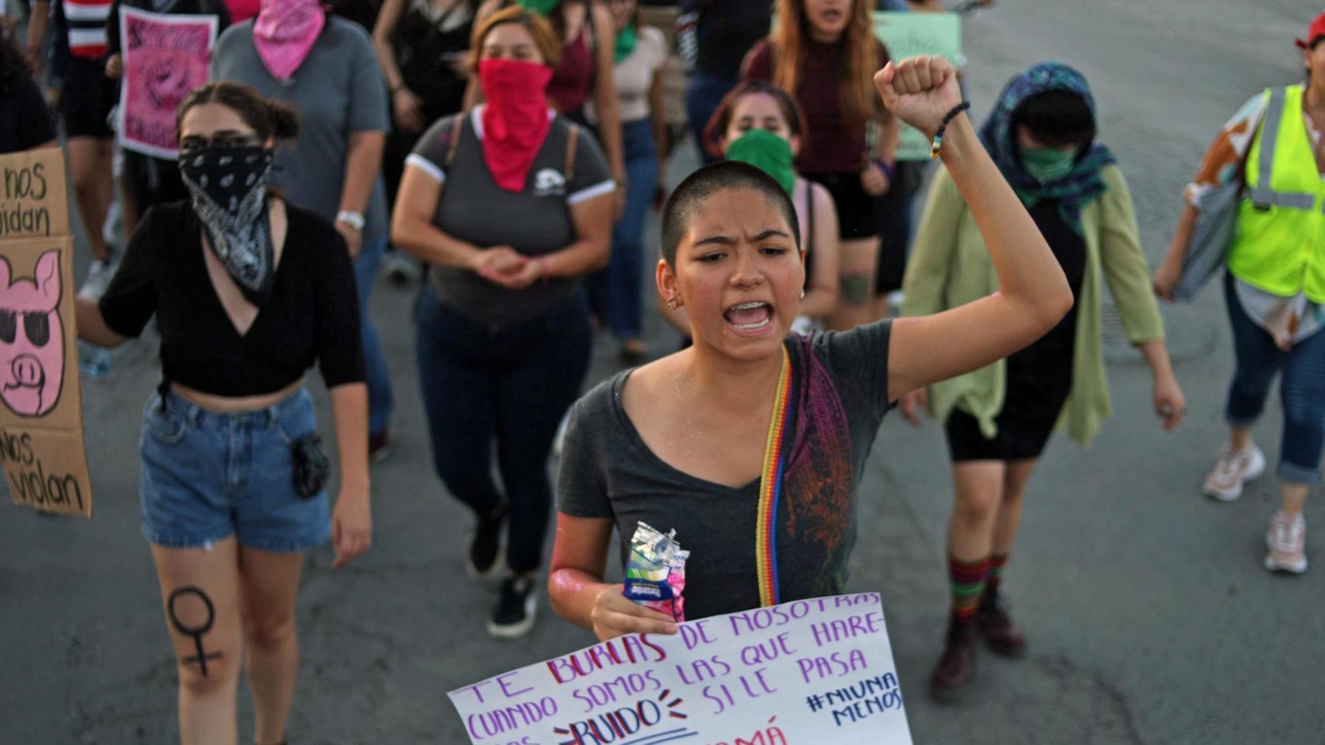 Proteste von Frauen in Mexico City gegen sexuelle Gewalt Proteste von Frauen in Mexico City gegen sexuelle Gewalt