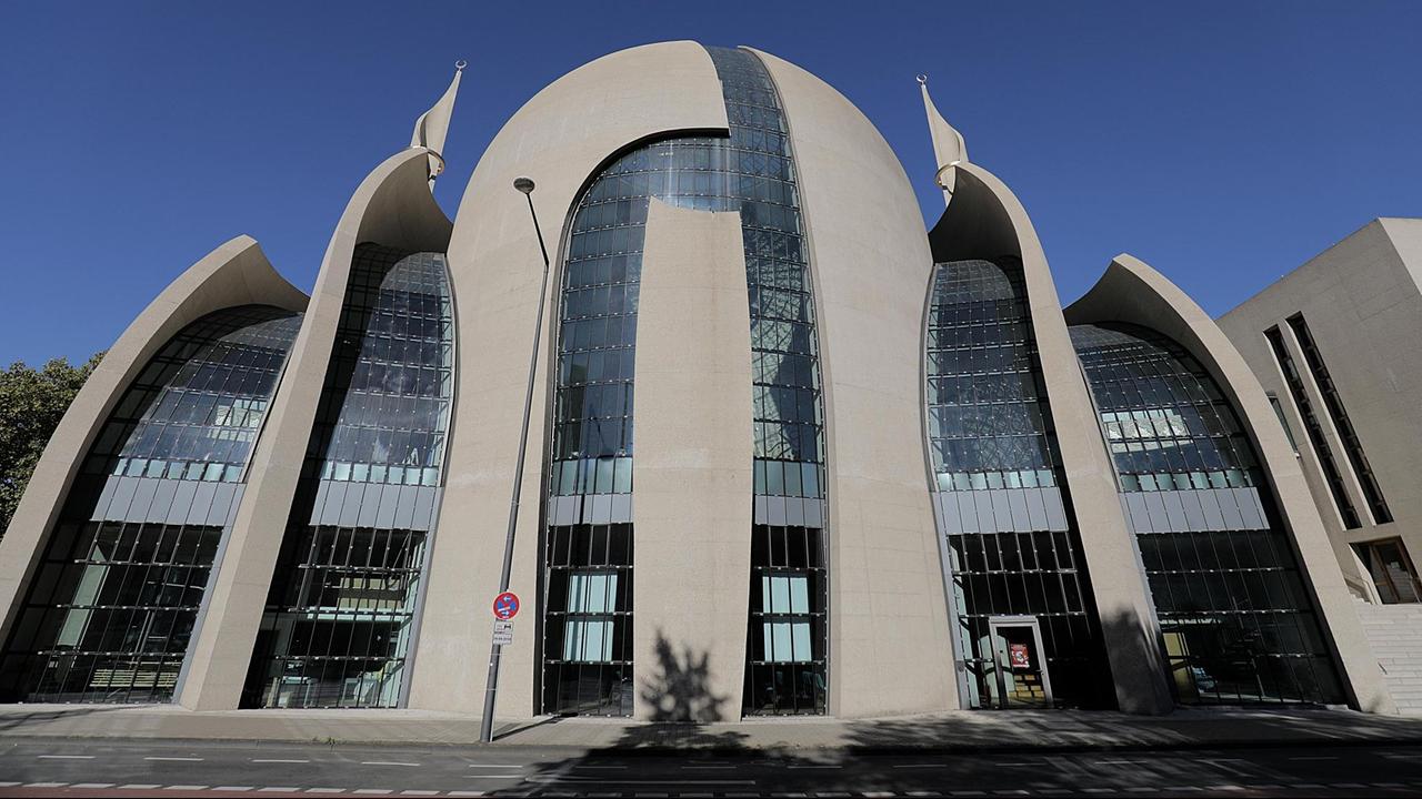 Die Moschee der Ditib in Köln. Die Moschee der Ditib in Köln.