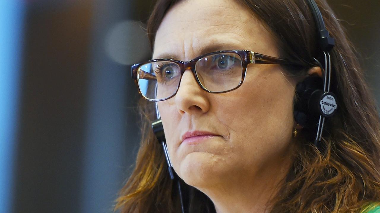 Cecilia Malmström stellt die Investorenschutzklausel in Frage. Cecilia Malmström stellt die Investorenschutzklausel in Frage.