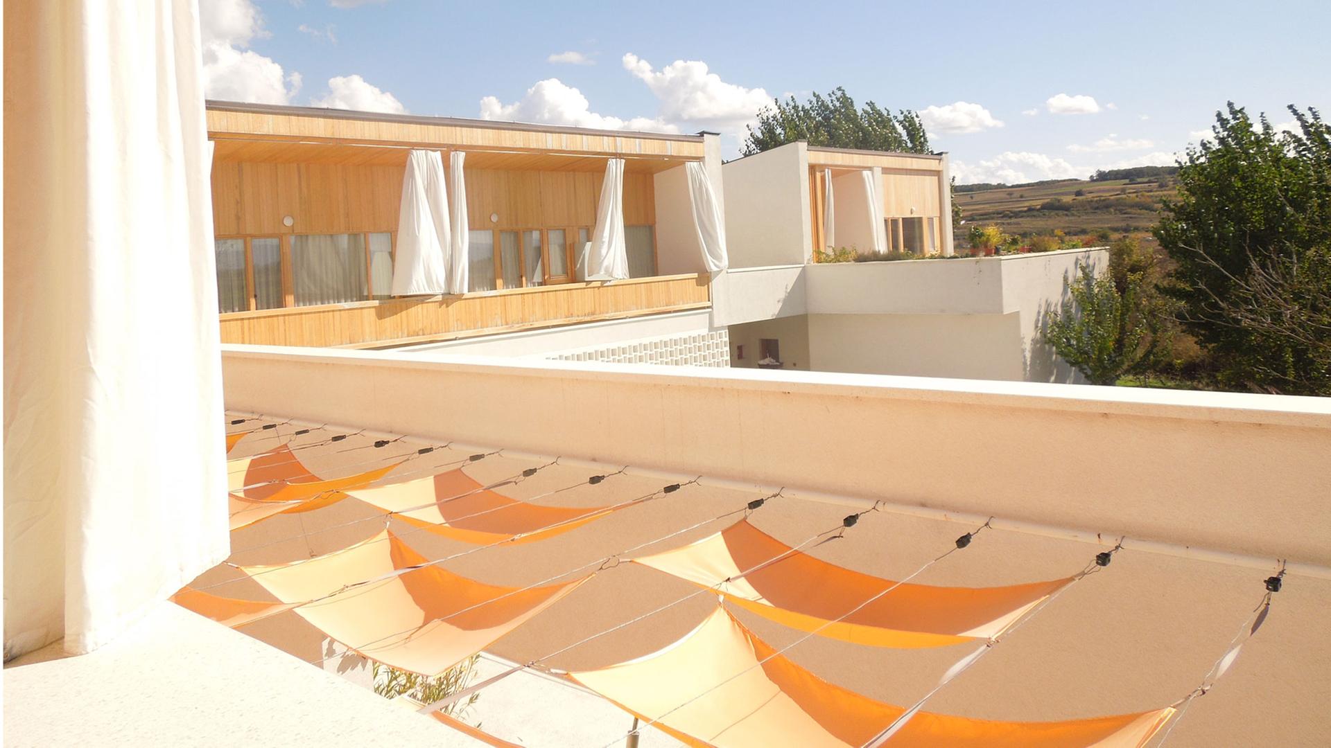 Roma, Kosovo, Hotel Granica, Andreas Wormser Roma, Kosovo, Hotel Granica, Andreas Wormser