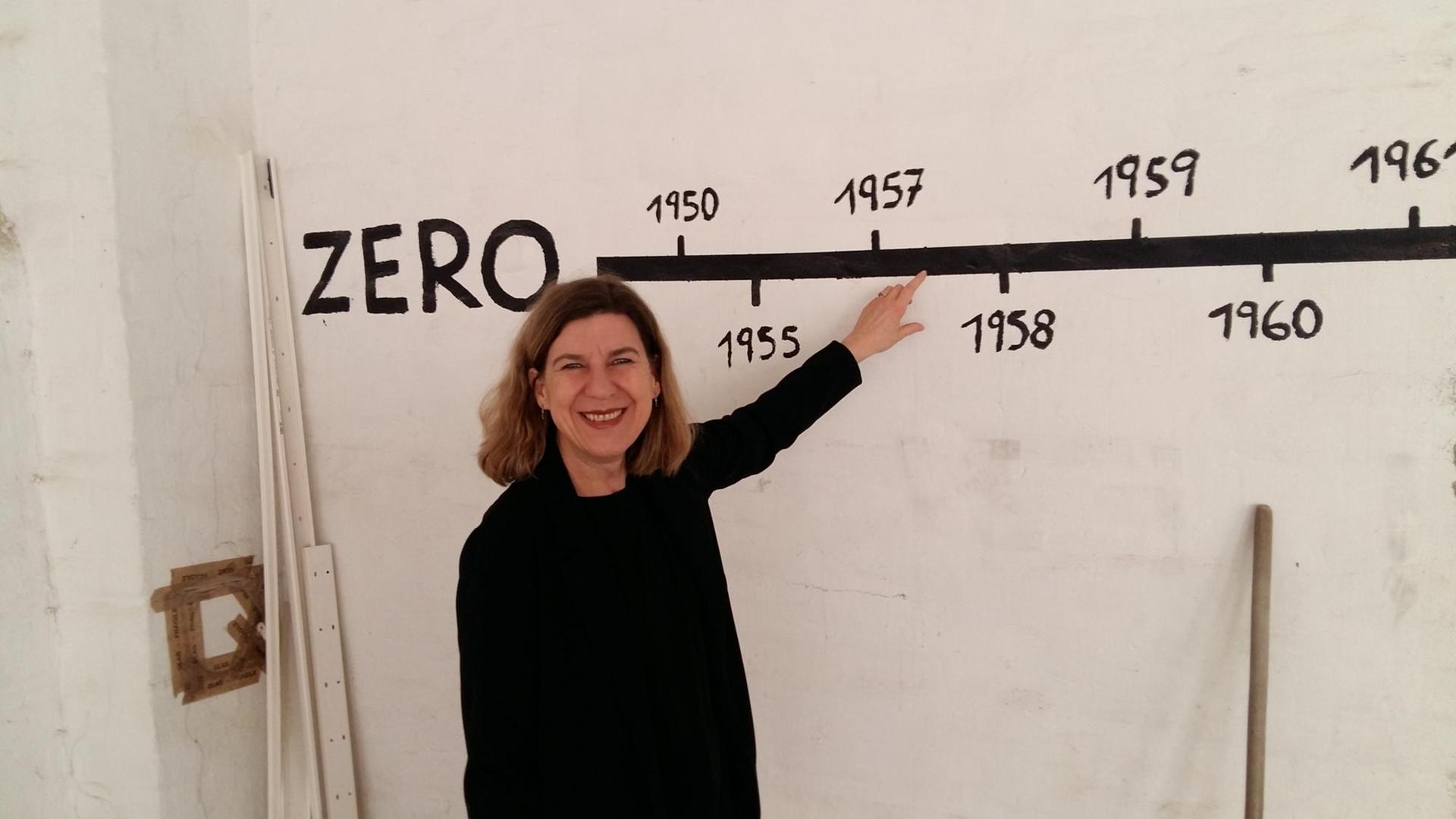 Barbara Könches im EG des originalen ZERO Ateliers Düsseldorf Barbara Könches im EG des originalen ZERO Ateliers Düsseldorf