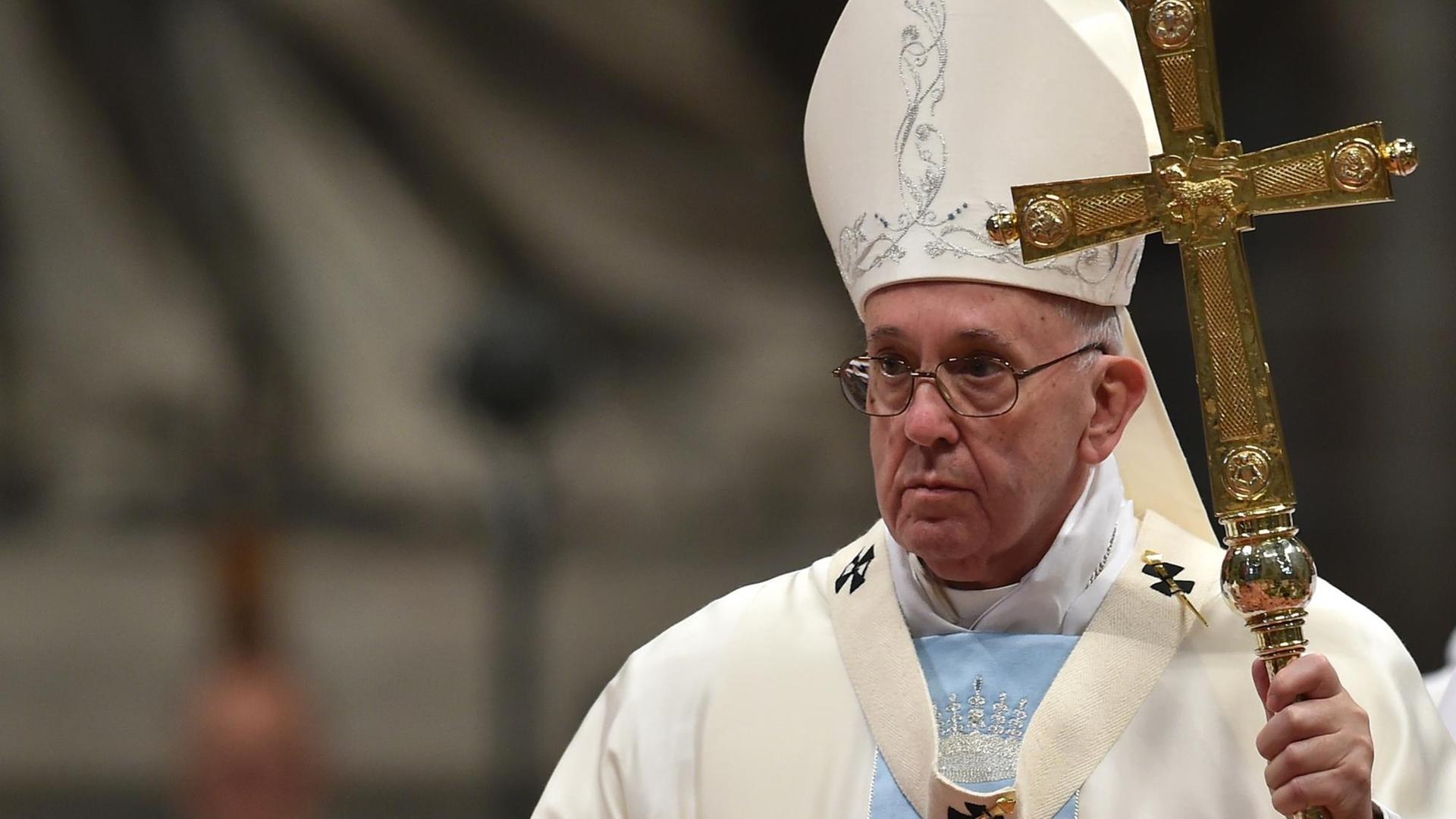 Papst Franziskus hält im Petersdom die Neujahrsmesse ab. Papst Franziskus hält im Petersdom die Neujahrsmesse ab.