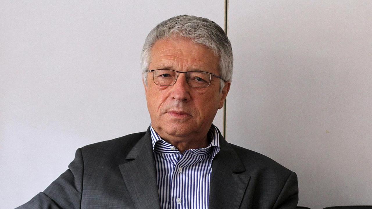 10.06.2013., Zagreb,Croatia - Wolfgang Petritsch, Austrian diplomat of Slovene ethnicity and former High Representative for Bosnia and Herzegovina.He is author of book Odrediste Europa. Photo: Anto Magzan/PIXSELL | 10.06.2013., Zagreb,Croatia - Wolfgang Petritsch, Austrian diplomat of Slovene ethnicity and former High Representative for Bosnia and Herzegovina.He is author of book Odrediste Europa. Photo: Anto Magzan/PIXSELL |