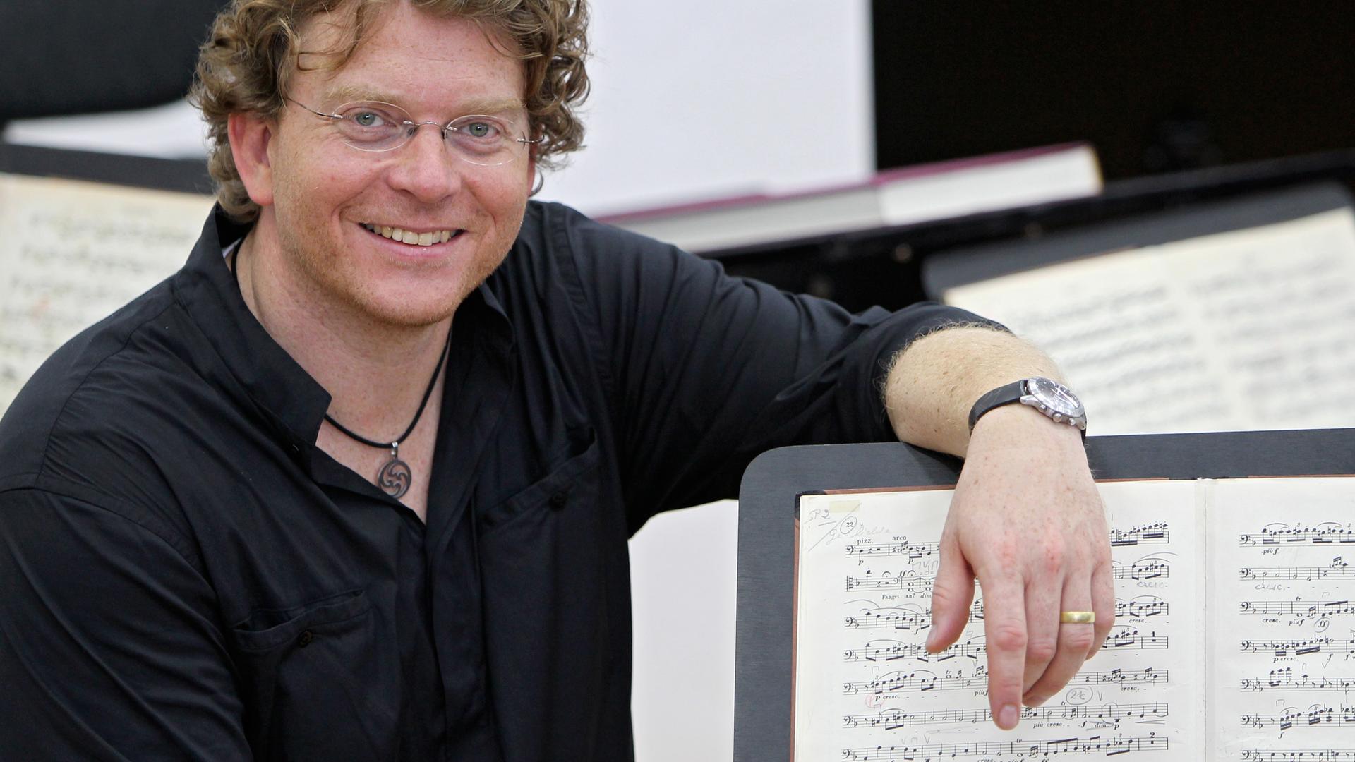 Generalmusikdirektor des Nürnberger Staatstheaters Marcus Bosch Generalmusikdirektor des Nürnberger Staatstheaters Marcus Bosch