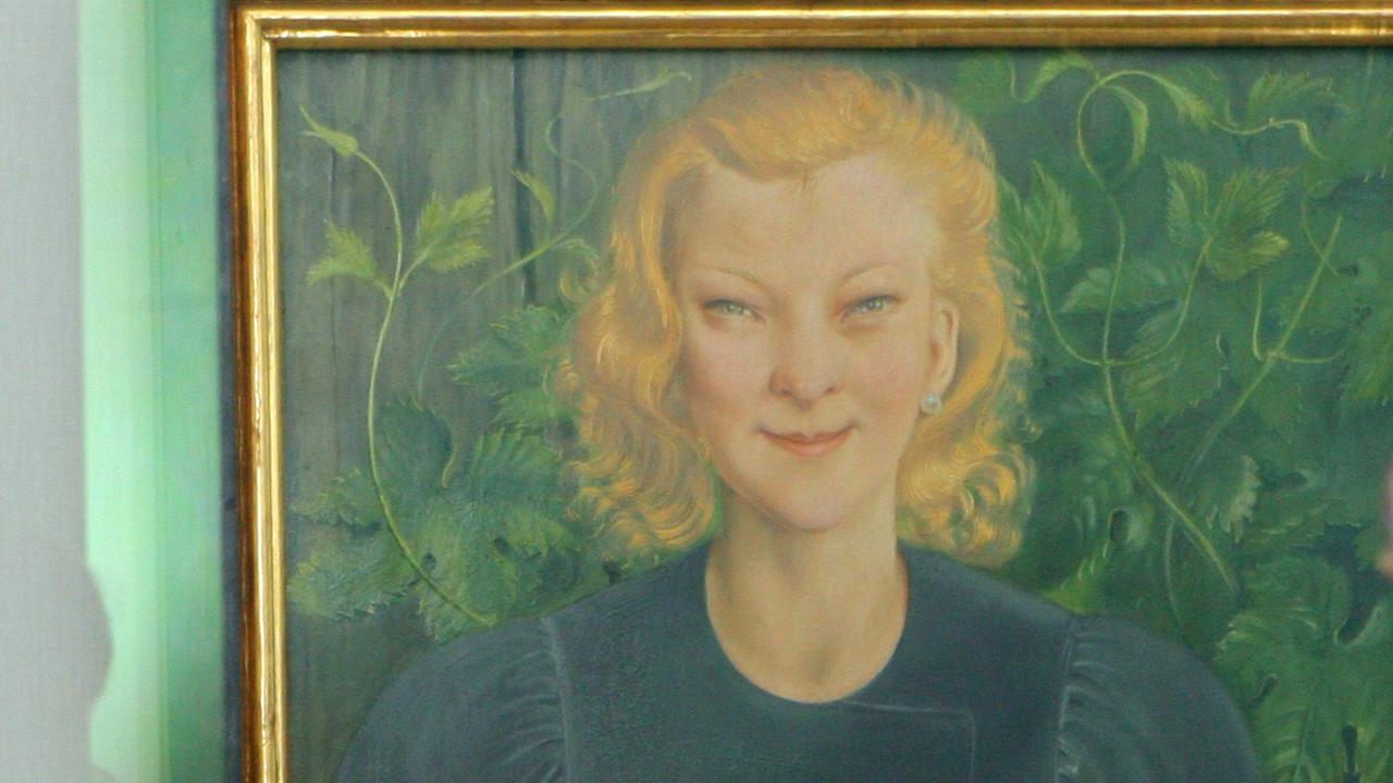 "Bildnis der Tänzerin Tamara Danischewski" von 1933 in der Sonderausstellung "UN-VERBLÜMT" mit Werken des in Gera geborenen Malers Otto Dix (1891-1969), mit der am 24. Juni die Orangerie Gera nach knapp zwei Jahren Sanierung wiedereröffnet wird (Foto vom 21.06.2006). "Bildnis der Tänzerin Tamara Danischewski" von 1933 in der Sonderausstellung "UN-VERBLÜMT" mit Werken des in Gera geborenen Malers Otto Dix (1891-1969), mit der am 24. Juni die Orangerie Gera nach knapp zwei Jahren Sanierung wiedereröffnet wird (Foto vom 21.06.2006).