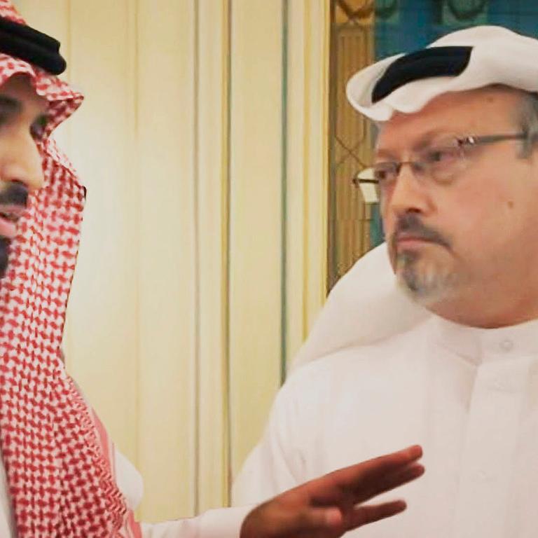 Jamal Kashoggi (r.) und Mohammed bin Salman, Bild einer Szene aus dem Film "The Dissident" 