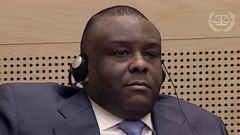 Jean-Pierre Bemba wird als Befehlshaber der kongolesischen Rebellen vor dem Internationalen Strafgerichtshof im Fall Zentralafrikanische Republik angeklagt.