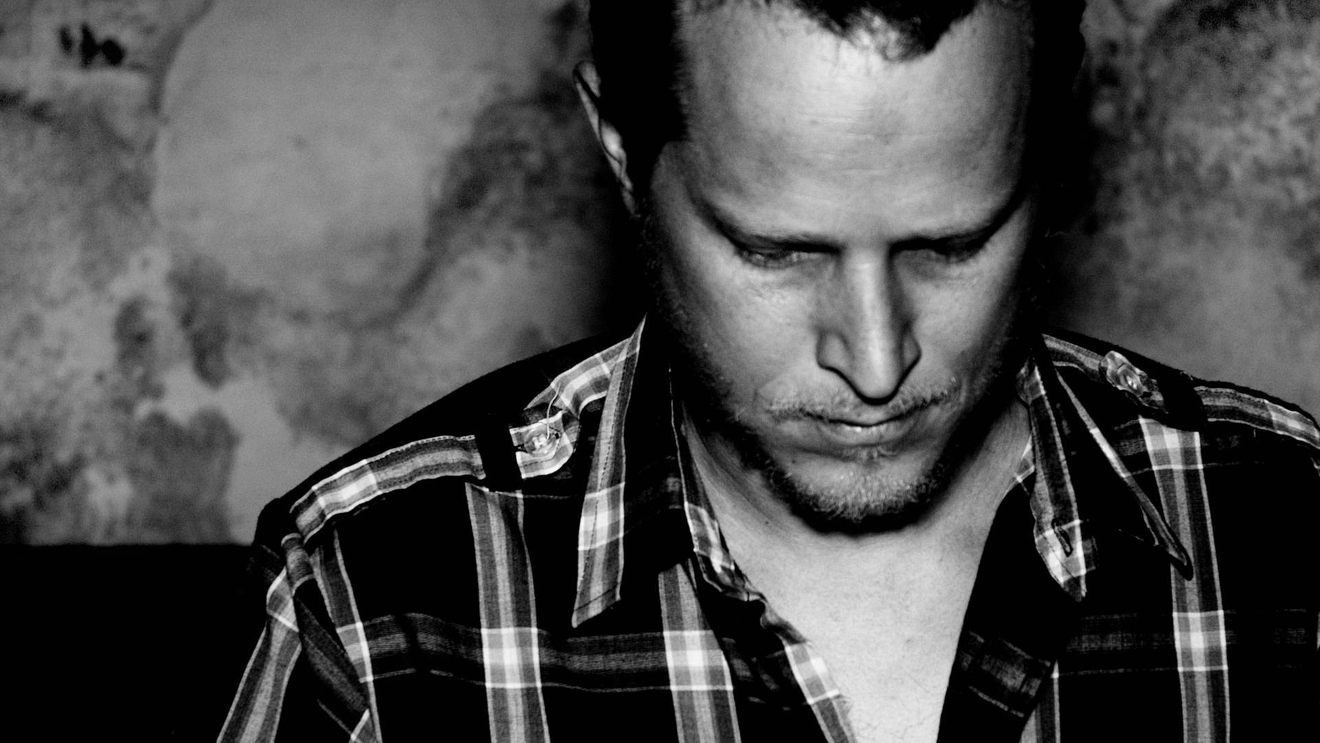 Der Jazzmusiker Martin Brandlmayr Der Jazzmusiker Martin Brandlmayr