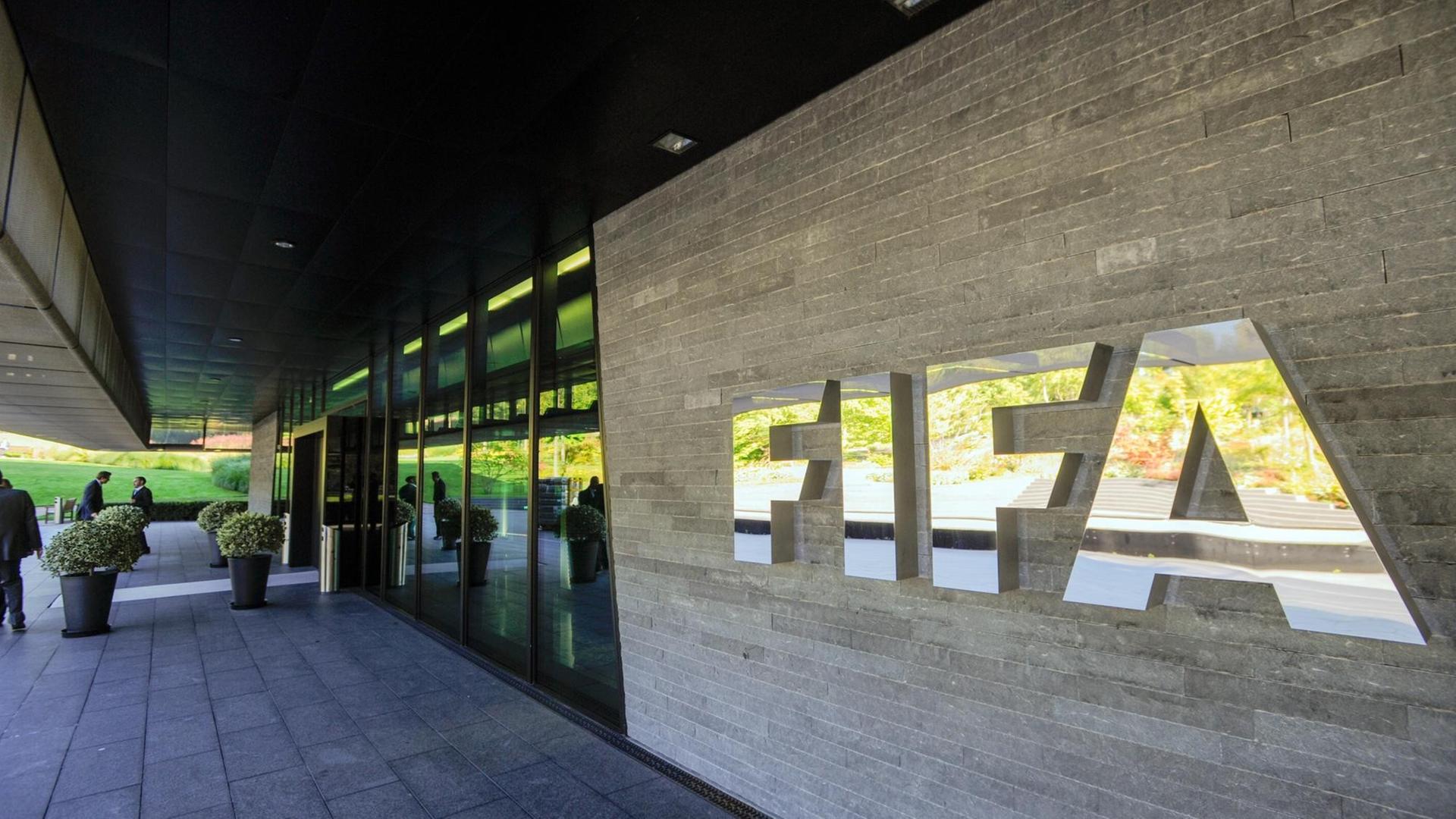 Das Hauptquartier der FIFA in Zürich. Das Hauptquartier der FIFA in Zürich.