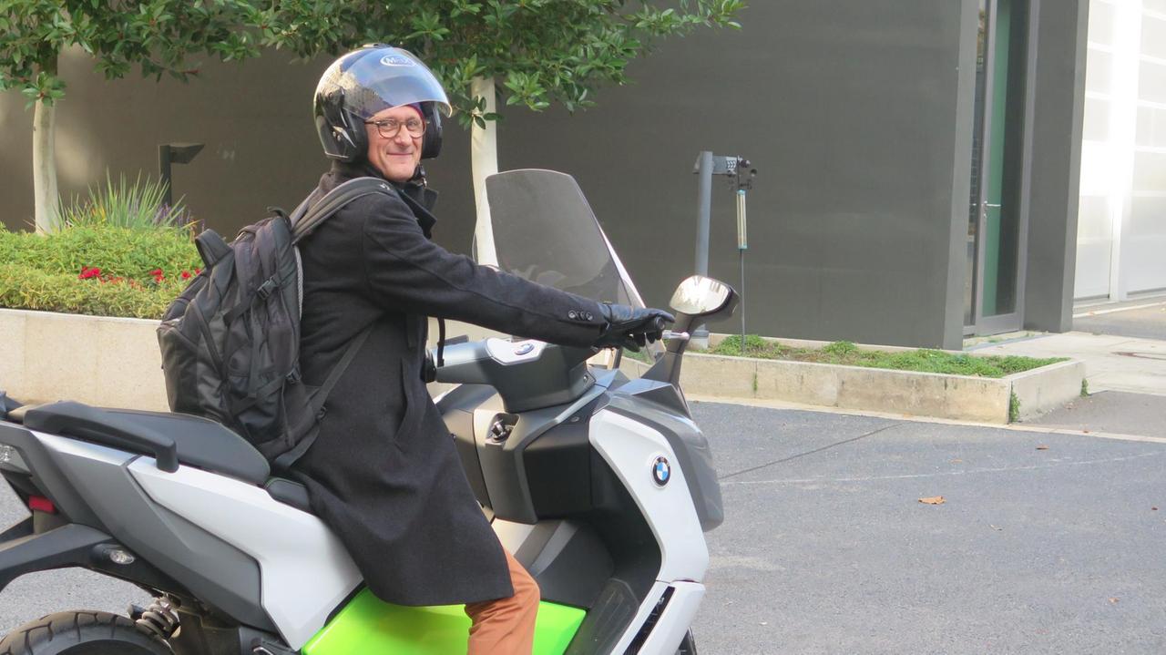 Unterwegs mit Elektromotor: Stephan Schwartzkopff Unterwegs mit Elektromotor: Stephan Schwartzkopff