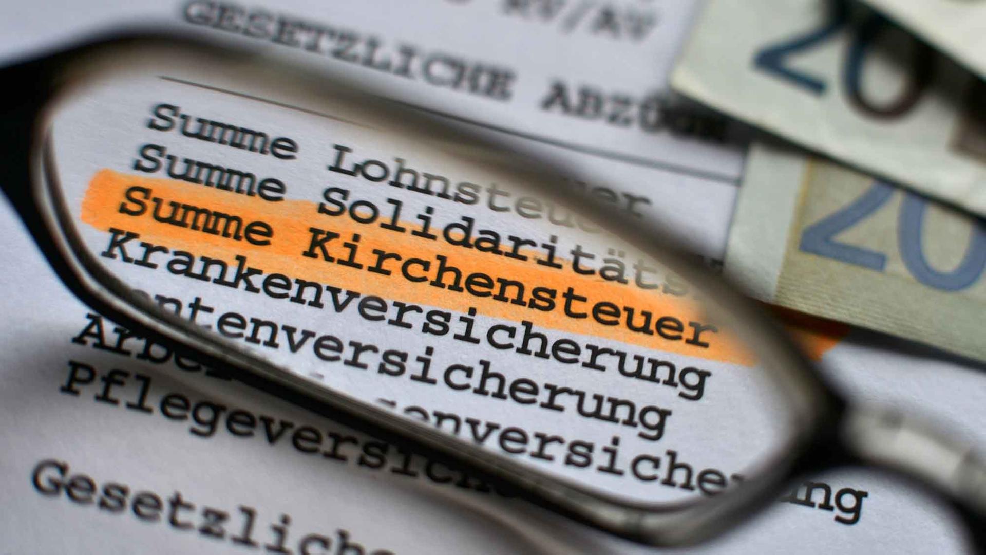 Unter den gesetzlichen Abgaben ist auf einer Entgeldabrechnung die Kirchensteuer ausgewiesen Unter den gesetzlichen Abgaben ist auf einer Entgeldabrechnung die Kirchensteuer ausgewiesen
