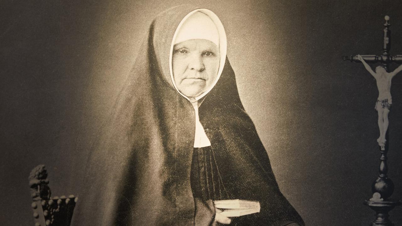 Ein Porträt der Ordensschwester Maria Katharina Kasper (1820-1898) ist im Mutterhaus der Dernbacher Schwestern zu sehen. Ein Porträt der Ordensschwester Maria Katharina Kasper (1820-1898) ist im Mutterhaus der Dernbacher Schwestern zu sehen.