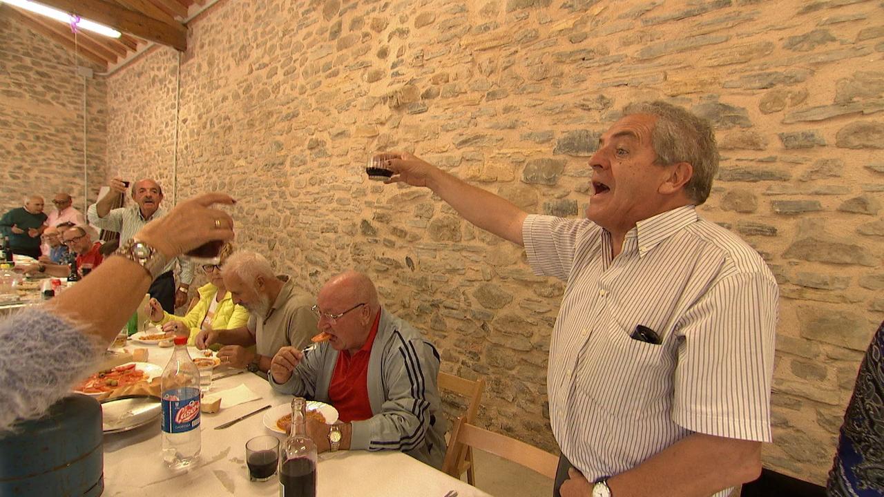 Toño Arroyo beim Dorffest von Diustes. Toño Arroyo beim Dorffest von Diustes.