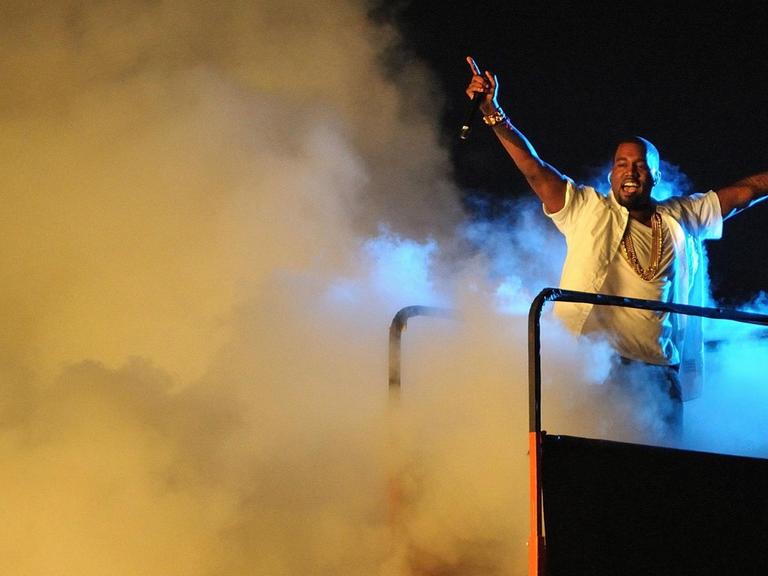 Der Musiker Kanye West während des Sudoest Festivals in Zambujeira, Portugal, am 6. August 2011.