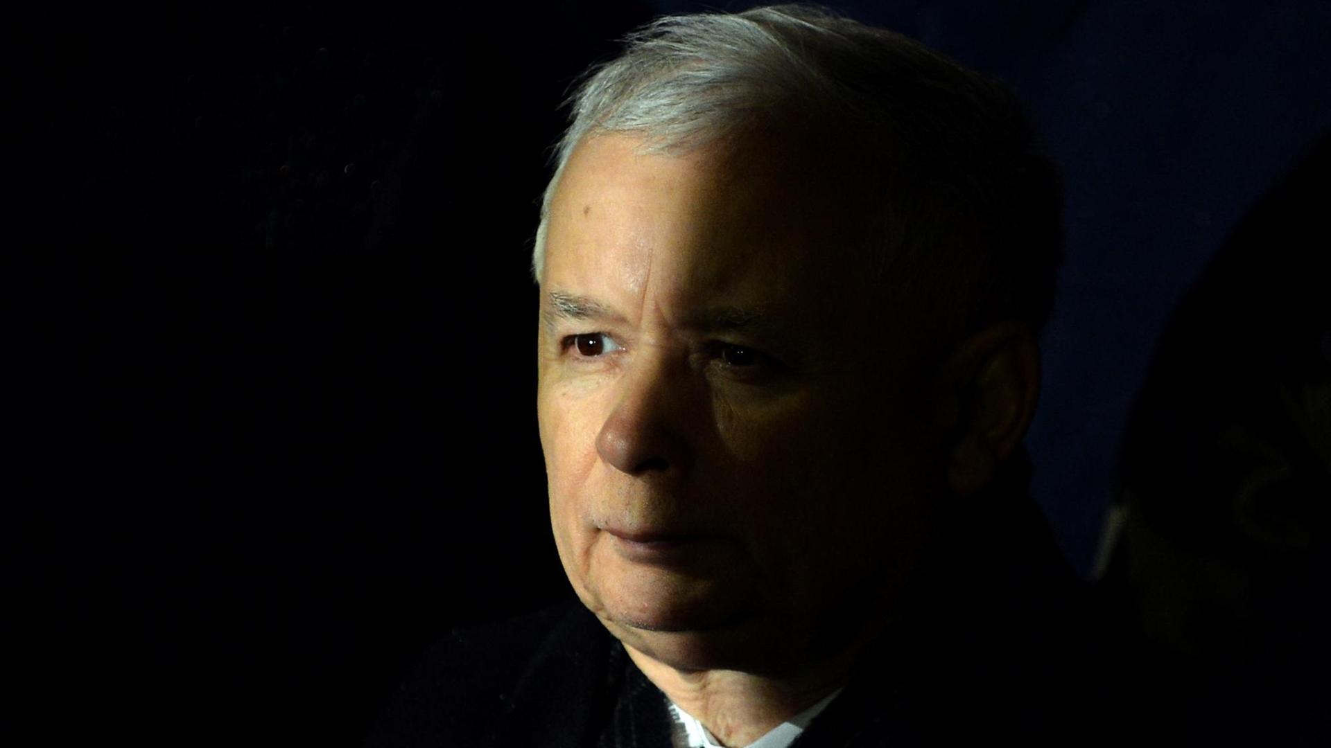 Der Vorsitzende der polnischen Partei "Recht und Gerechtigkeit", Jaroslaw Kaczynski. Der Vorsitzende der polnischen Partei "Recht und Gerechtigkeit", Jaroslaw Kaczynski.