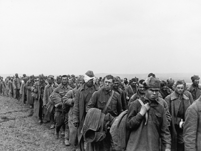 Sowjetische Kriegsgefangene, Ort unbekannt, 1941/42