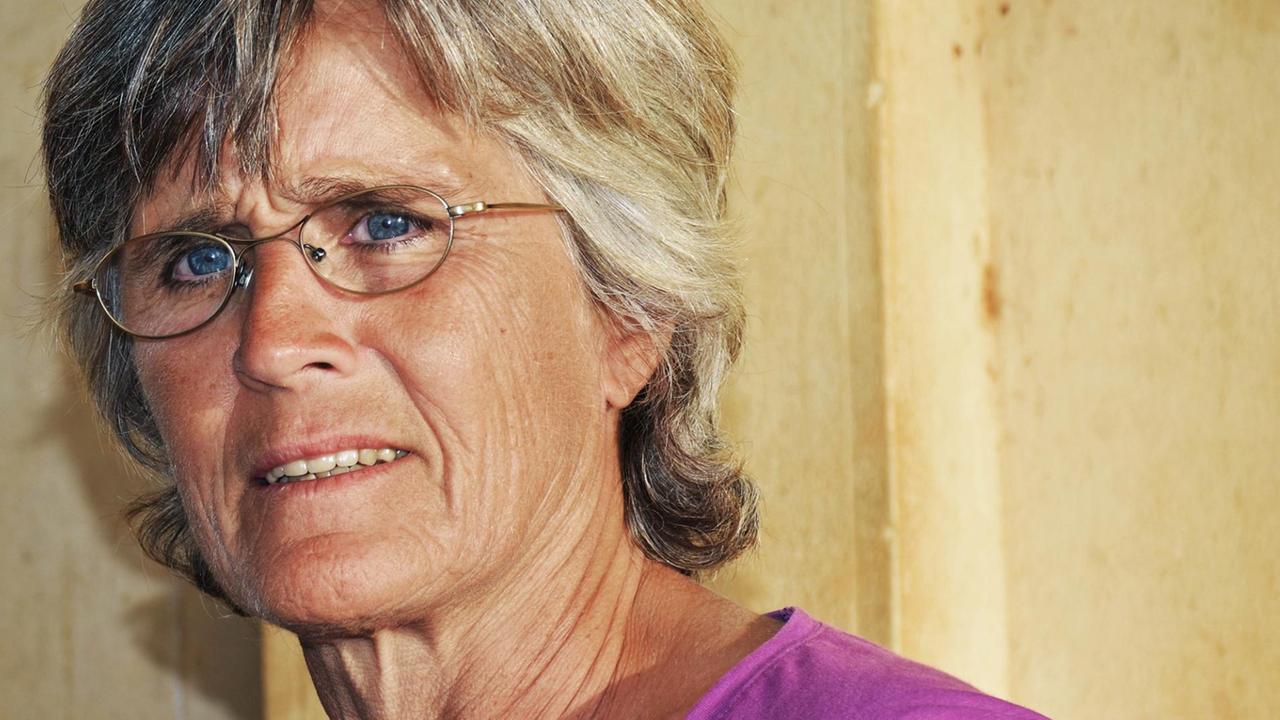 Porträt der Fußballtrainerin Monika Staab Porträt der Fußballtrainerin Monika Staab
