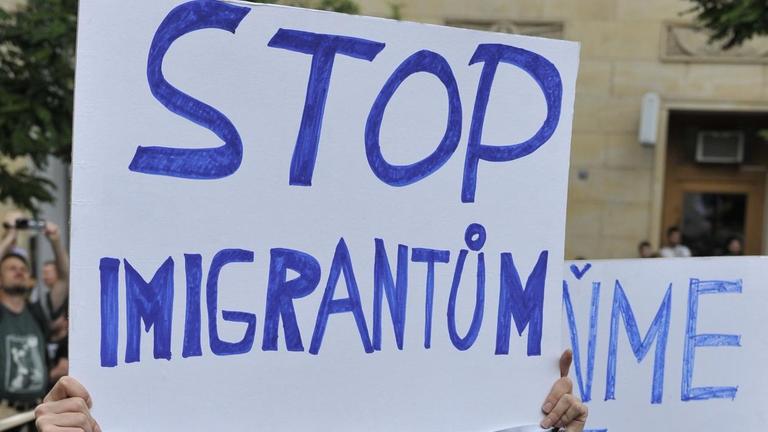 Proteste gegen Flüchtlingsquoten für Tschechien in der tschechischen Stadt Moravske.