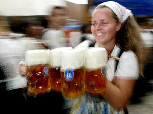 Auch in einem vermeintlich alkoholfreien Bier sind kleine Mengen Alkohol enthalten.